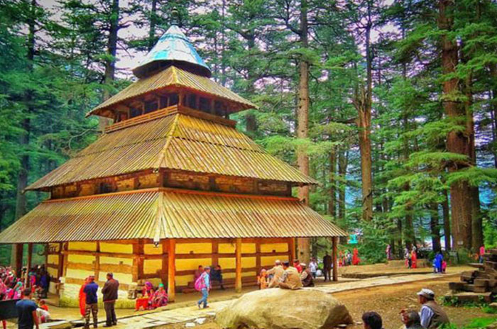 awesome-tour-travels-gallery-manali-hidimba-temple